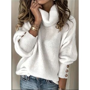 NIB-Sz S/M Cozy Turtleneck Sweater Soft Polyester military gold buttons
